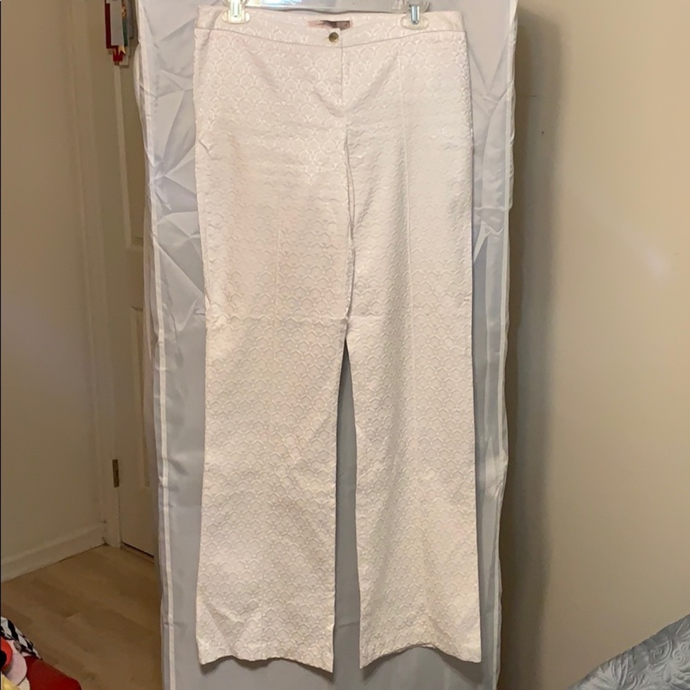 Forever 21 white pants with unique design